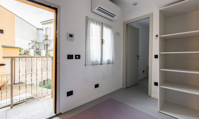 Magenta Wohnung | APT overlooking quiet inner courtyard!
