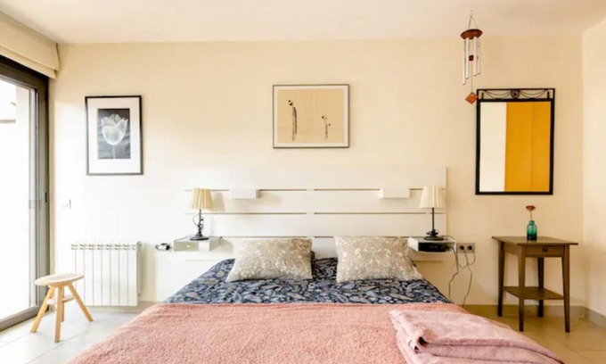 Sant Adria de Besos Wohnung | Apt. p/5 15min von Barcelona & Stränden M/Terrasse