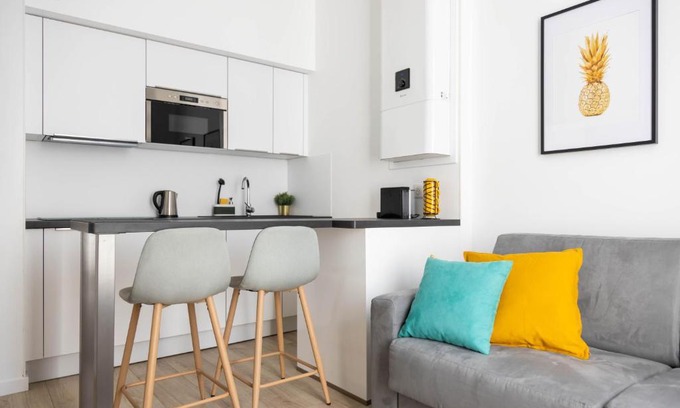Evian-les-Bains Wohnung | Apt rénové à 2 min à pied du lac - Wifi gratuit