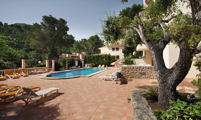 Cala San Vicente Haus | Apt. Roble mit Balkon, Gemeinschaftspool, Strandnähe 300 m, Wifi