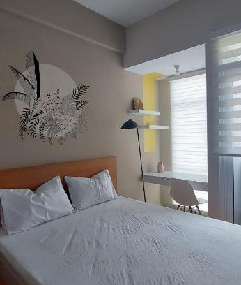 Cikarang Wohnung | Apt Vasanta Innopark Studio 54R4 Tema Modern dgn Kolam Renang, Onsen, Disney Hotstar dan Netflix