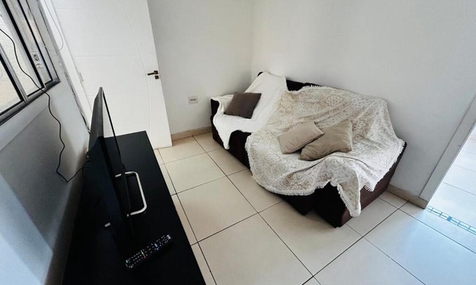 Sitio Barrocada Wohnung | Apto com 02 dormitórios ZN SP