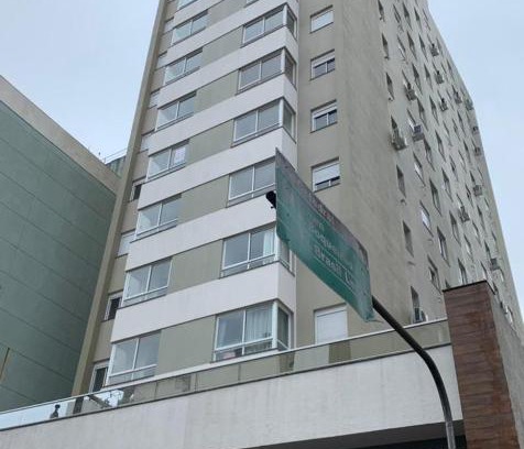 Centro Wohnung | Apto com ar wi-fi garagem no centro de Passo Fundo RS
