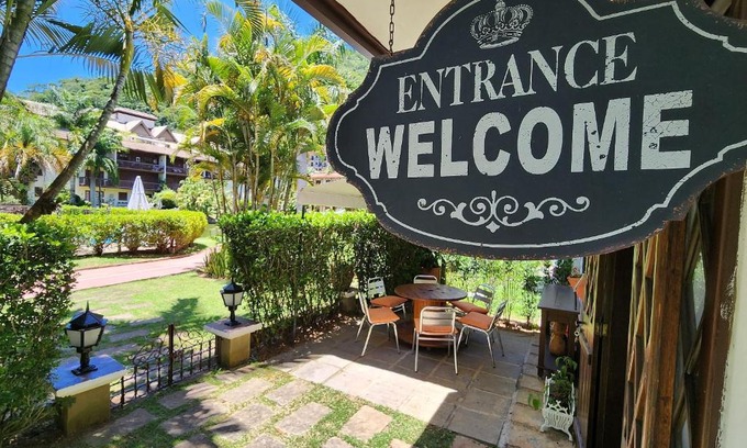 Nogueira Wohnung | Apto. do Lago com jardim, condomínio completo