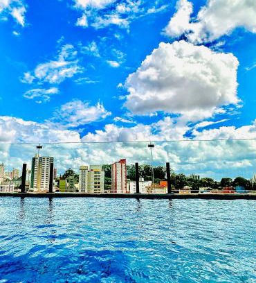 Sao Carlos Wohnung | APTO TESLA 02,com piscina e Ar condicionado