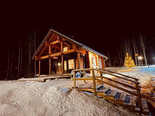 Rovaniemi Skihütte | Arctic log house Hirvas