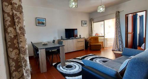 Aljezur Wohnung | Arrifana View Flat - 2km Praia Arrifana