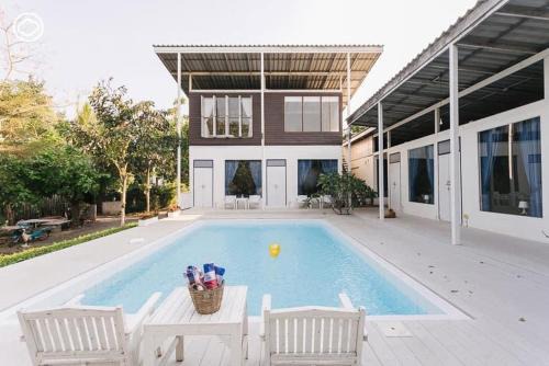 Ban Sang Kabine | Arthit -Tara Lodge