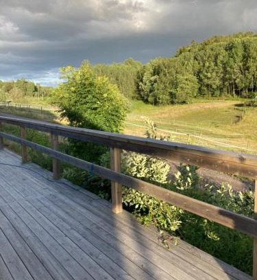 Kolmarden Kabine | Asplunda Gård, Kolmården stuga nr 1