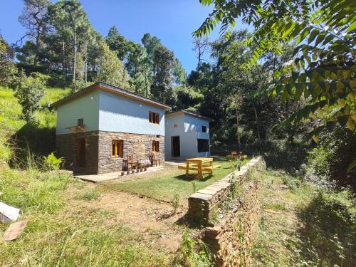 Almora Haus | Astitva Binsar