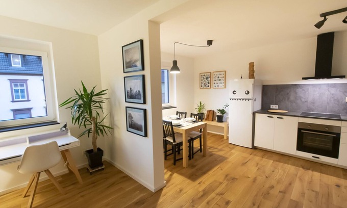 Durlach Wohnung | *At home with a view of the Turmberg*