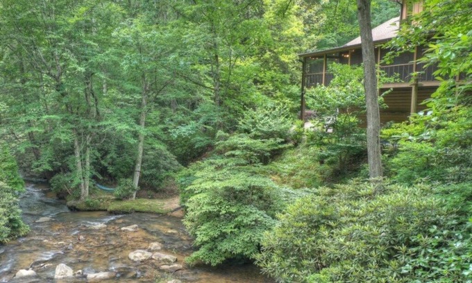 Williamstown Kabine | At Water's Edge | Hot Tub | Fish From Cabin | Secluded