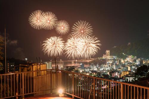 Atami Haus | Atami No 2 - Diamond Yu