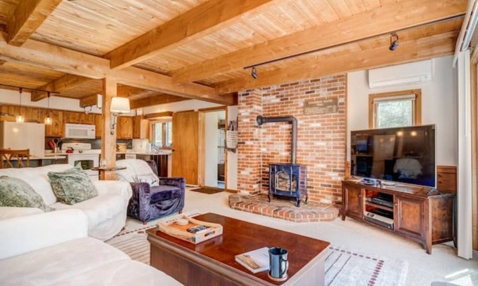 Intervale Haus | Attitash Family Favorite - Game room, Gas fireplace