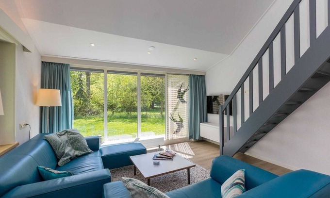 Breezand Haus | Attractive vacation home with spacious garden