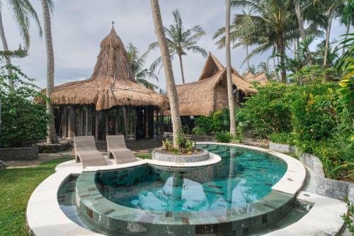 Kerambitan Wohnung | Authentic beachfront Villa Owl