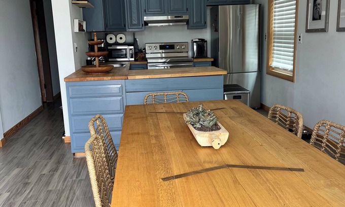 Ship Bottom Haus | Awesome 3 bedroom home w/loft next to Local, pickle ball, park, & pet friendly