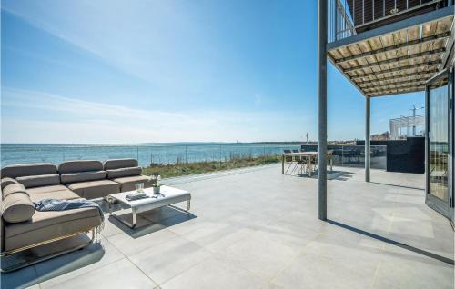 Skæring Haus | Awesome Home In Egå With Kitchen