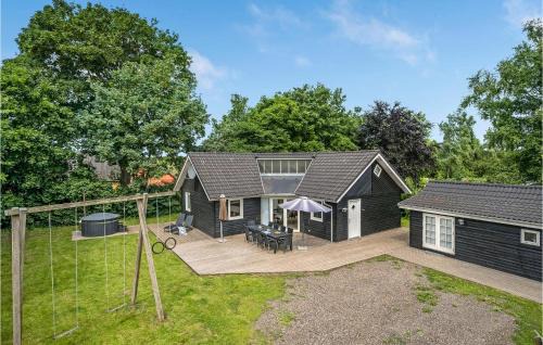 Farvang Haus | Awesome Home In Fårvang With Sauna