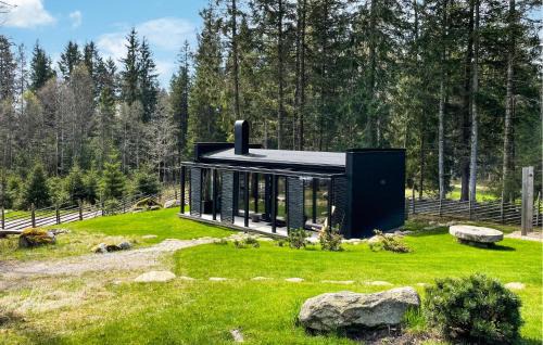 Fristad Haus | Awesome Home In Fristad With Kitchen