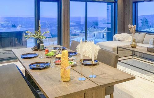 Ringerike Municipality Haus | Awesome Home In Hønefoss With Wifi