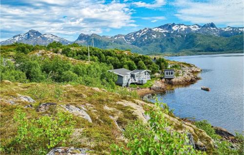 Laukvik Haus | Awesome Home In Laukvik With Kitchen