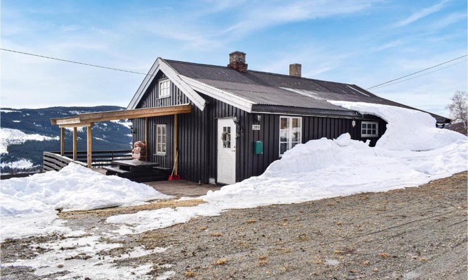 Nordre Land Haus | Awesome Home In Nord-Torpa With Kitchen