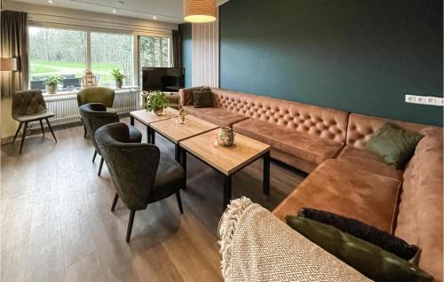 Zuidwolde Haus | Awesome Home In Zuidwolde With Sauna