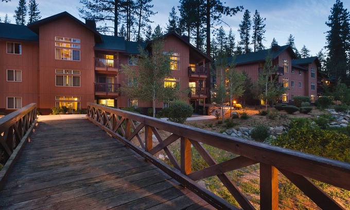 Round Hill Village Resort | Tolle Sommer und wunderschöne Winter!