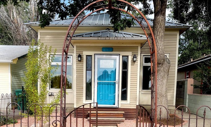 Aztec Haus | "Azteca Amor" A Victorian Gem in the Southwest