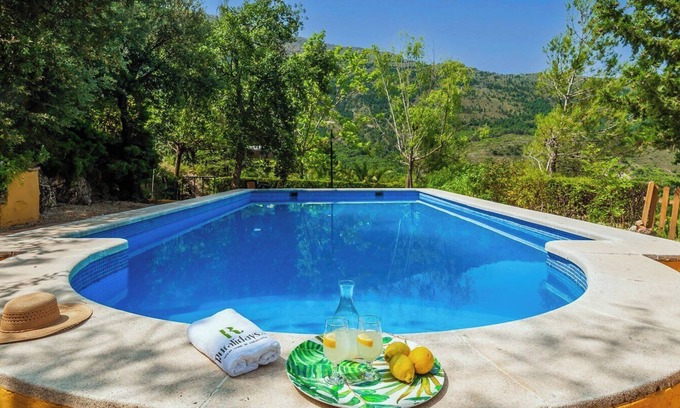 Los Villares Villa | Azuara 3 Dormitorios Los Villares by Ruralidays