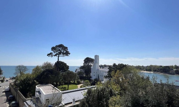 Benodet Wohnung | Bénodet, superbe duplex 3 étoiles, près de la plage, balcon et ascenseur - FR-1-481-61