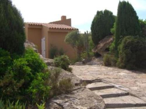 Portoscuso Haus | B&B Domus Oriens - monolocale indipendente in villa