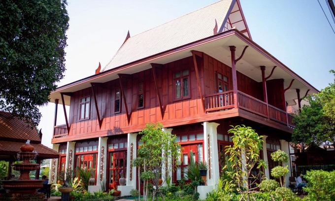 Phitsanulok Haus | บ้านหลังวัง Baan Lhang Wangh