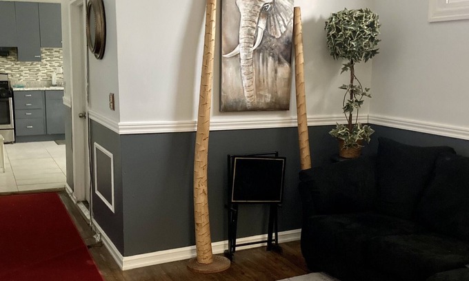 Calumet Park Haus | Gemütliches 2 Schlafzimmer südlich der Stadtgrenzen von Chicago. 1 Parkplatz zur Verfügung ..