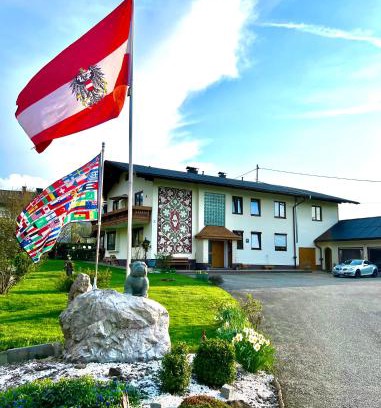 Schoerfling am Attersee Wohnung | BacherlHouse - Apt Miglbach