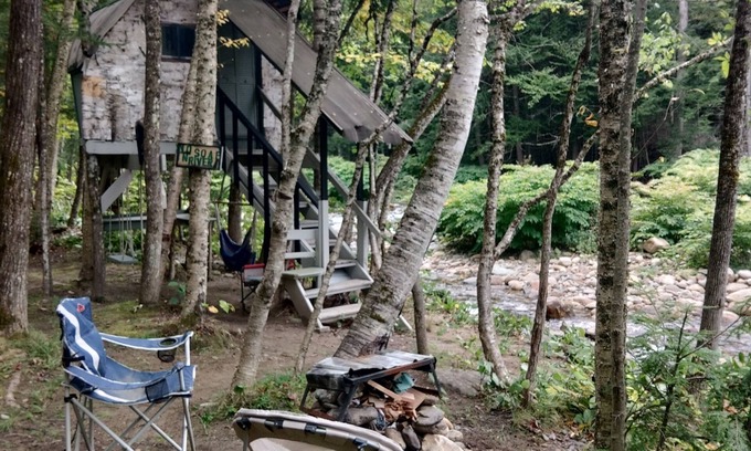 Warren Haus | Bakerriver Tiny treehouse