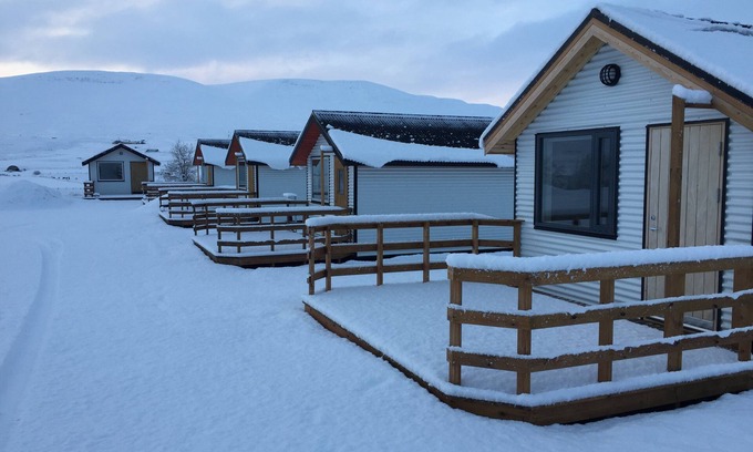 Varmahlid Haus | Bakkaflöt Guesthouse