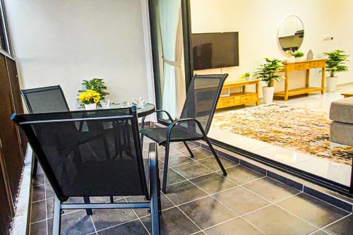 Nilai Wohnung | Balcony Breeze at Ara Residence Nilai by HCK