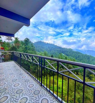 Shimla Wohnung | Baldeyan Breeze 2BHK Family Apartments with Balcony View