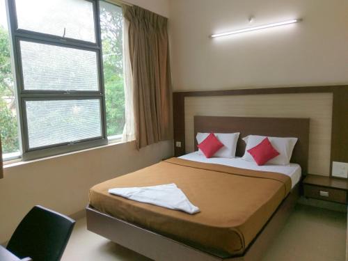 Mysore Kabine | Banyan Tree Comforts Mysore