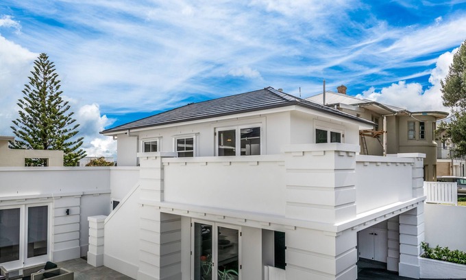Bar Beach Haus | Bar Beach - konkurrenzlose Luxuswohnung - Blick auf den Strand - 100 m zum Sand