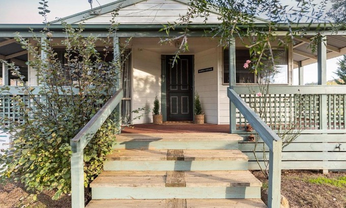 Mansfield Haus | Baringa Cottage