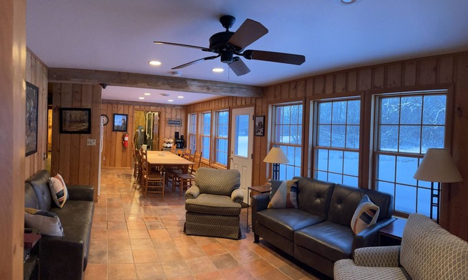 Baraboo Haus | Barn Haven: Group Adventure Retreat near Devil's Lake State Park!