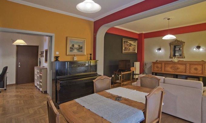 Piraeus Wohnung | Baroness Apartment - Drei Schlafzimmer Wohnung, Schläft 6