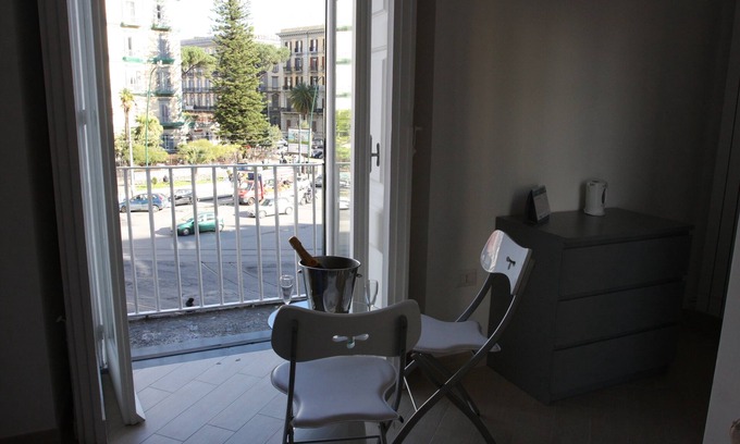Mergellina Haus | Base Napoli B&B