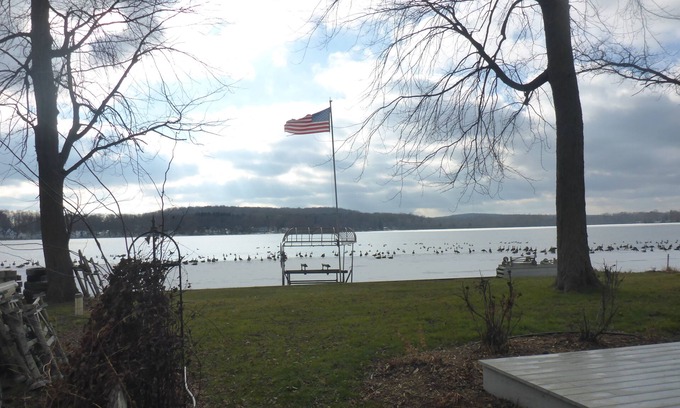 Hamburg Township Haus | Baseline Lakefront - Schöne Aussicht, flacher Schwimmbereich - Huron Chain of 7 Lakes