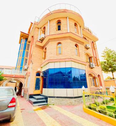 Srinagar Haus | Bashaw Residency Top Rated In Srinagar Only 6 Kms from Srinagar International Airport And Only 5 Kms From Srinagar Railway Station