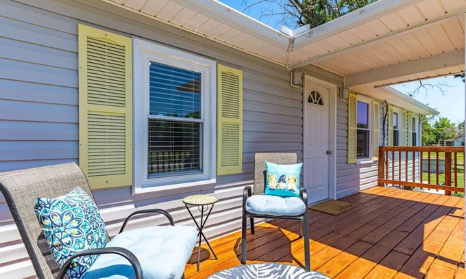 Hague Haus | Bayside Dreams~golf cart~500 MBPS~firepit~king bed