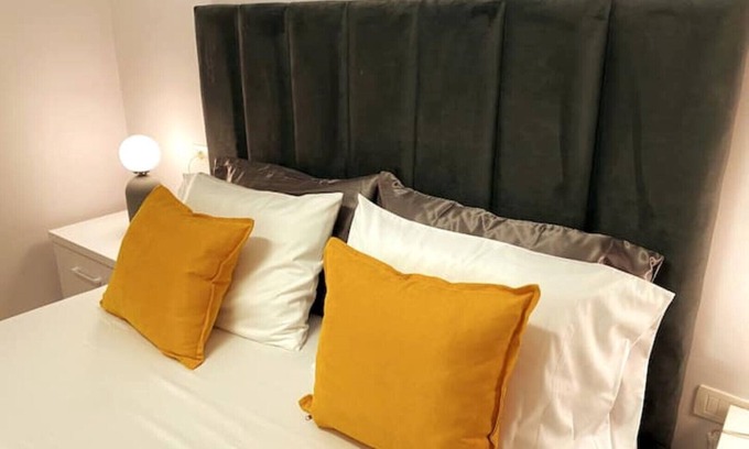 Tirana Wohnung | @Bazaar, in the center of Tirana - 80sqm